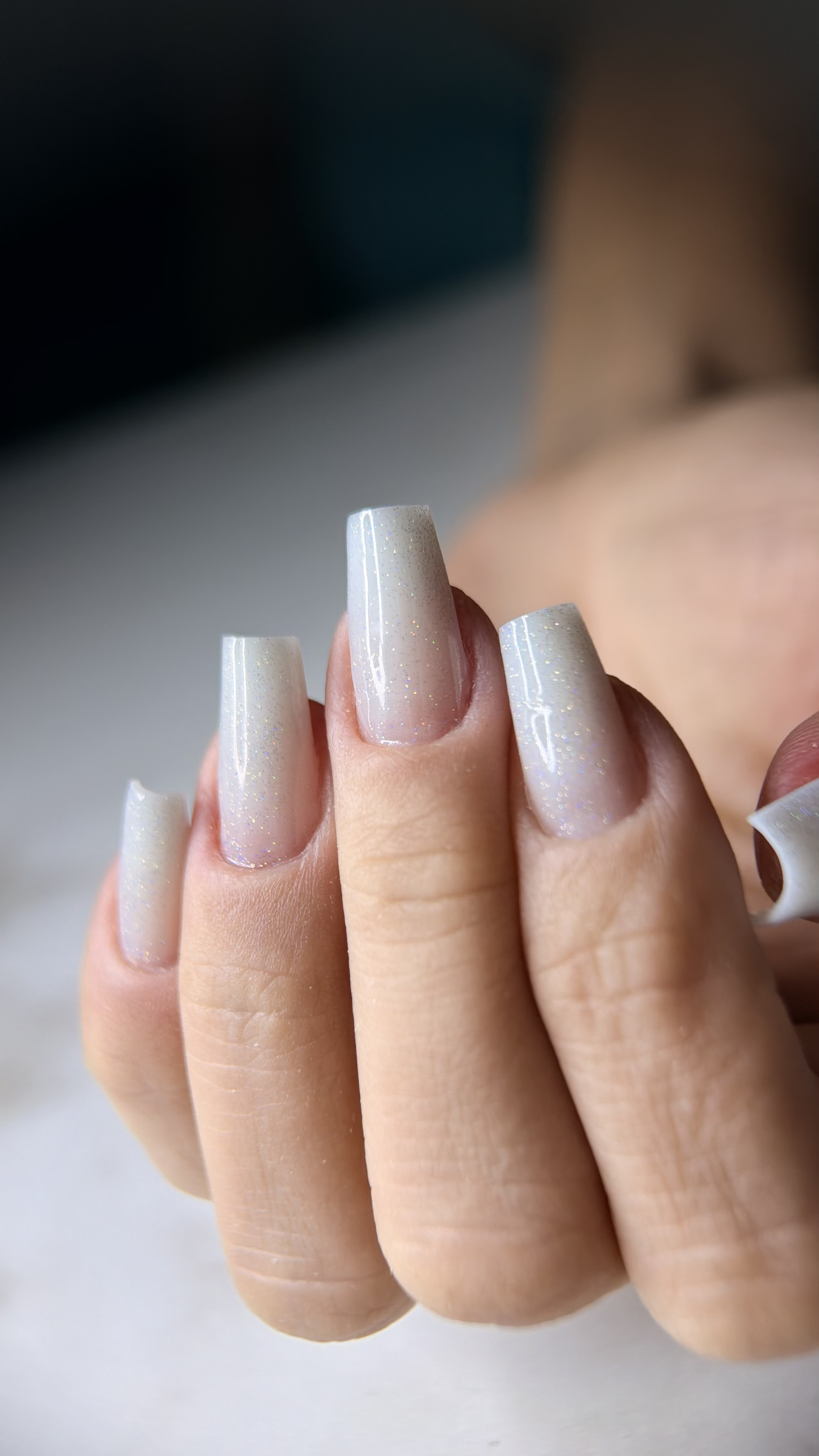 Trabalho artístico em unhas do Ateliê